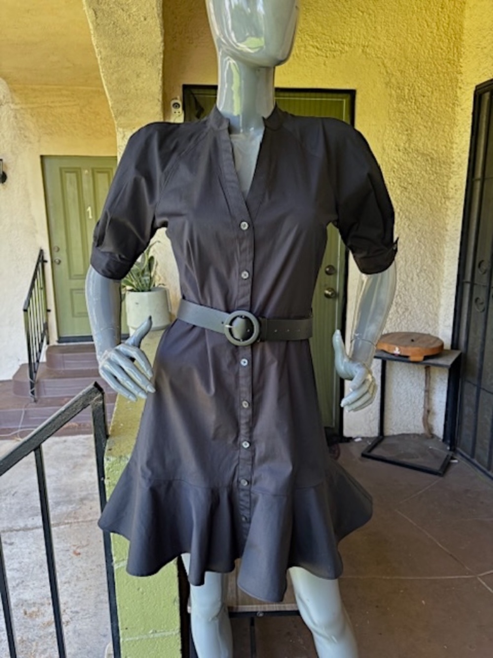 $448 VERONICA BEARD "Molly" Shirt Dress in Stretch Cotton EUC/sz 4 - Picture 8 of 16